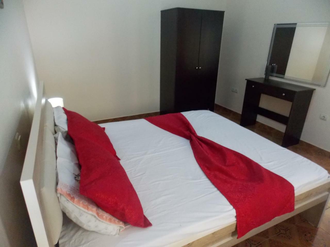 Apartment Dejvi ساراندا المظهر الخارجي الصورة