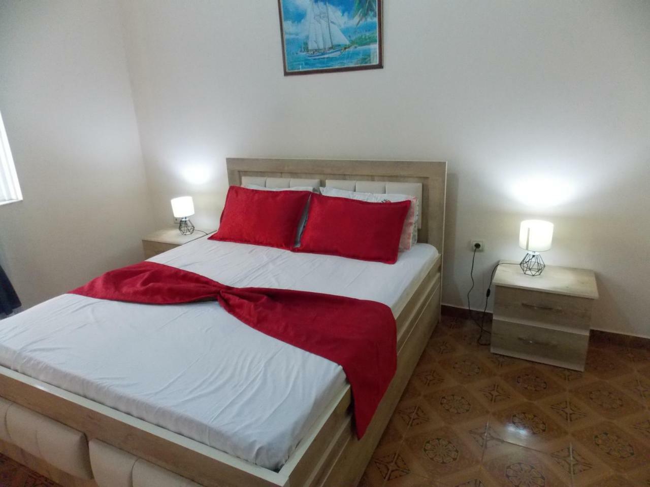 Apartment Dejvi ساراندا المظهر الخارجي الصورة