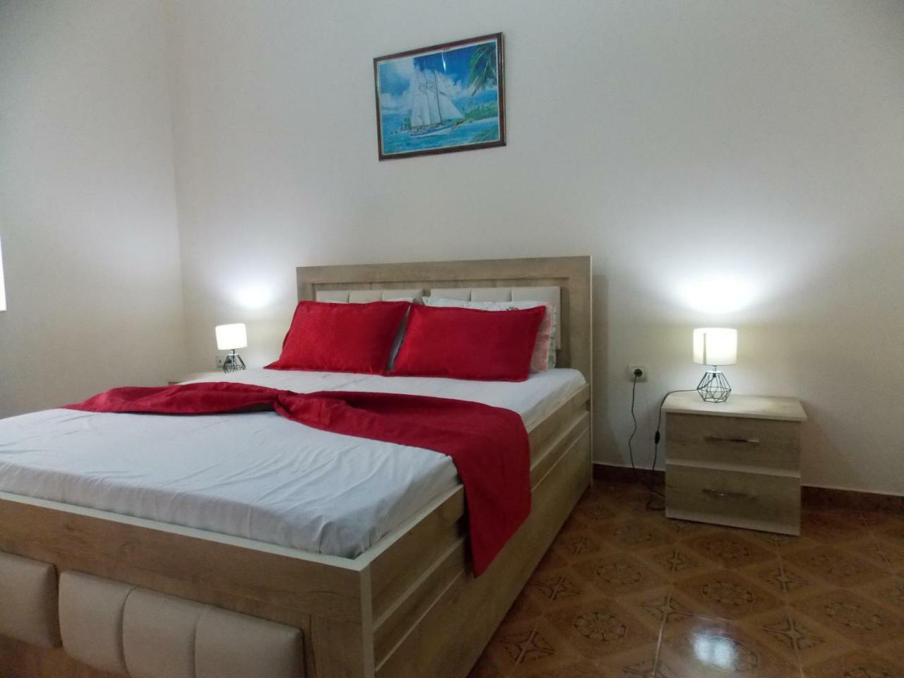 Apartment Dejvi ساراندا المظهر الخارجي الصورة