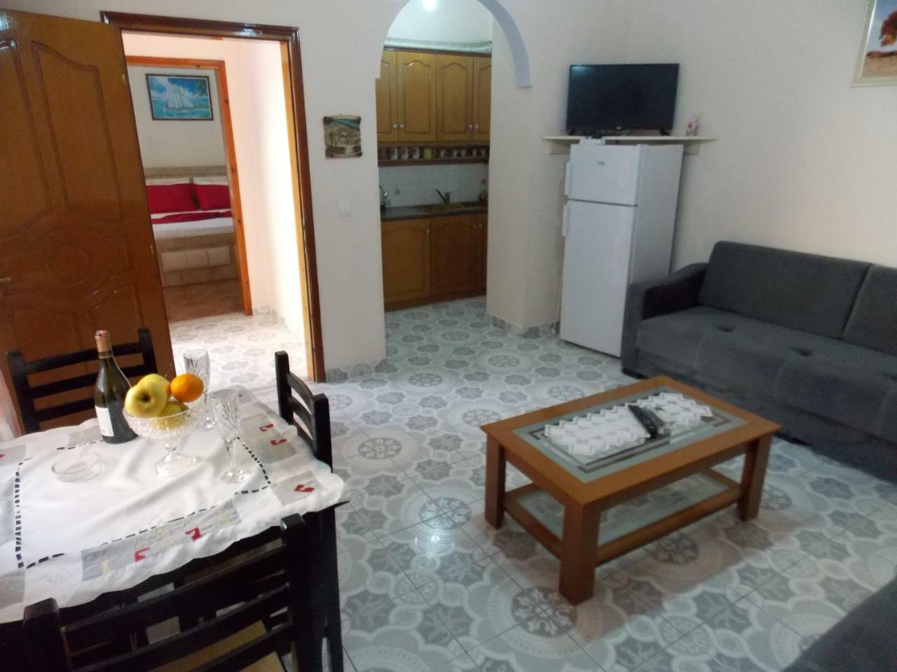 Apartment Dejvi ساراندا المظهر الخارجي الصورة